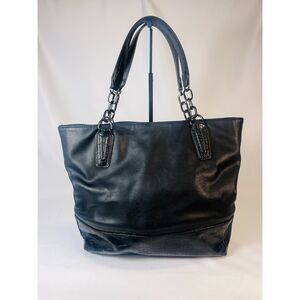 Simply Vera Vera Wang Catherine Tote Shoulder Bag Faux Vegan Leather Chic